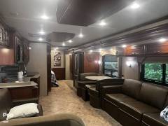 2016 Newmar Ventana LE 4037, $ 112,000