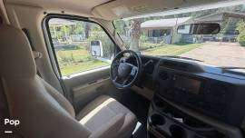 2021 Thor Motor Coach Freedom Elite 27FE, $ 52,300