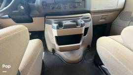2021 Thor Motor Coach Freedom Elite 27FE, $ 52,300