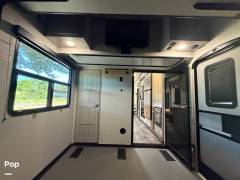 2022 Keystone Fuzion 379, $ 72,000