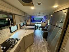 2023 Thor Motor Coach Omni BT36 4X4, $ 168,200