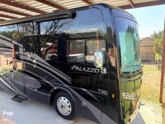 2021 Thor Motor Coach Palazzo 33.6, $ 184,000