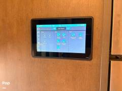 2021 Thor Motor Coach Palazzo 33.6, $ 184,000