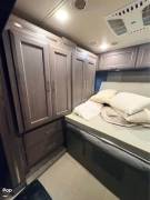2021 Thor Motor Coach Palazzo 33.6, $ 184,000