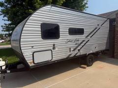 2024 East To West RV Silverlake 17BHLE, $ 18,000