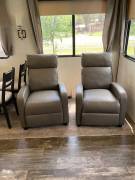 2019 Forest River Sabre 32DPT, $ 38,500
