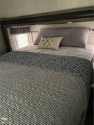 2019 Forest River Sabre 32DPT, $ 38,500