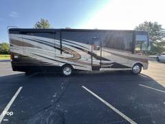 2017 Newmar Canyon Star 3513, $ 76,500