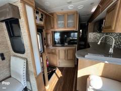 2017 Newmar Canyon Star 3513, $ 76,500