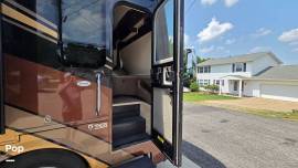 2017 Thor Motor Coach Tuscany XTE 36MQ, $ 119,900
