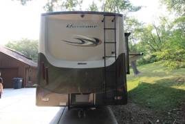 2016 Thor Motor Coach Hurricane 35C, $ 67,800