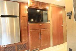 2016 Thor Motor Coach Hurricane 35C, $ 67,800