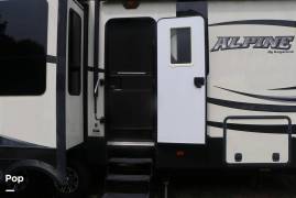 2015 Keystone Alpine 3011RE, $ 35,000