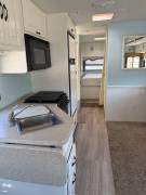 2008 Four Winds Chateau Kodiak 32B, $ 42,750