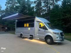 2025 Airstream Atlas Murphy Suite E1, $ 274,500