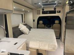 2025 Airstream Atlas Murphy Suite E1, $ 274,500