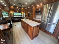 2017 DRV Mobile Suites 36RSSB3, $ 69,900