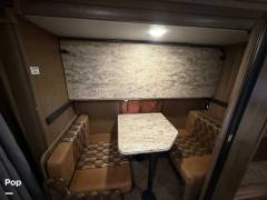 2017 Coachmen Freelander 31BH, $ 52,300