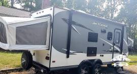 2016 Jayco Jay Feather 17XFD, $ 11,000