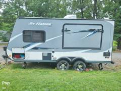 2016 Jayco Jay Feather 17XFD, $ 11,000