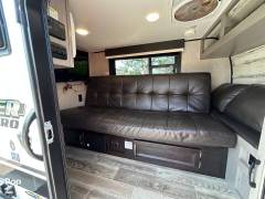 2021 Jayco Jay Feather Micro 12SRK, $ 9,700