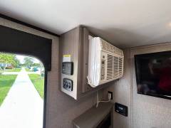 2021 Jayco Jay Feather Micro 12SRK, $ 9,700