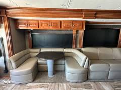 2018 Fleetwood Discovery LXE 40G, $ 174,990
