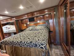 2018 Fleetwood Discovery LXE 40G, $ 174,990