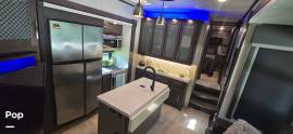 2020 Grand Design Momentum 351M, $ 52,000