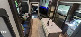2020 Grand Design Momentum 351M, $ 52,000