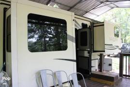2018 Keystone Alpine 3801FK, $ 39,900