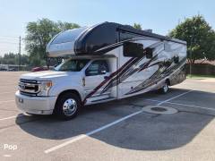 2022 Thor Motor Coach Omni RS36 Super C, $ 179,000