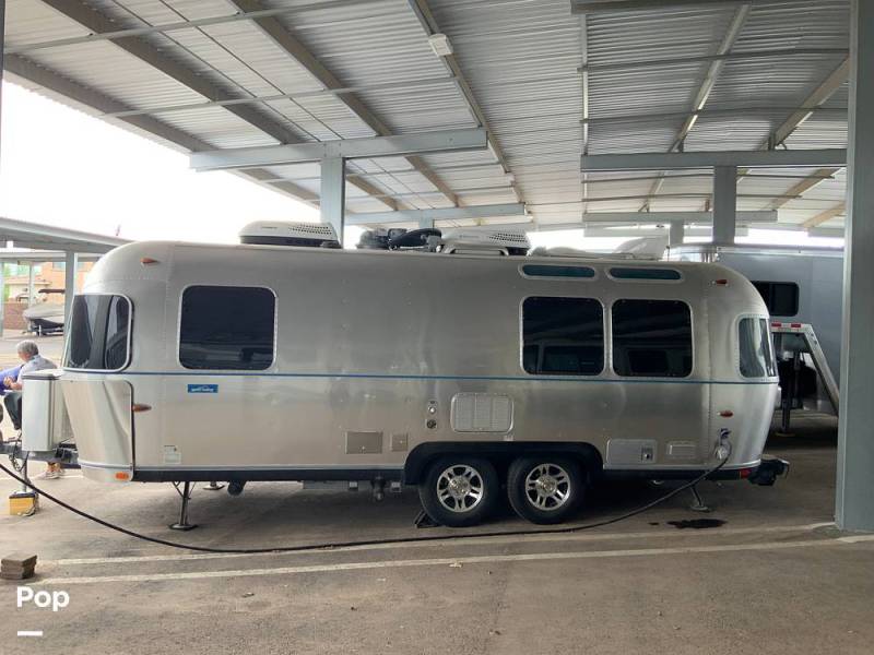 2012 Airstream Eddie Bauer 25FB, $ 51,700