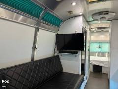 2012 Airstream Eddie Bauer 25FB, $ 51,700