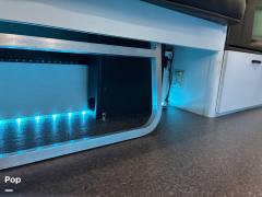 2012 Airstream Eddie Bauer 25FB, $ 51,700
