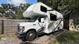 2021 Thor Motor Coach Quantum LC22, $ 55,000