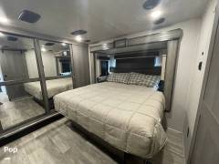 2021 Keystone Montana Legacy 3781RL, $ 55,000