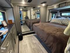 2021 Keystone Montana Legacy 3781RL, $ 55,000