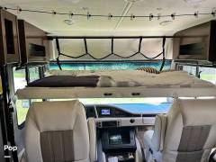 2021 Fleetwood Flair 29M, $ 62,999