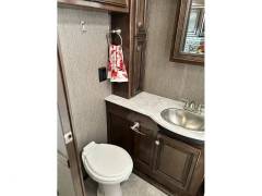 2021 Fleetwood Flair 29M, $ 62,999