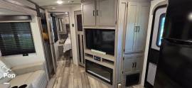 2021 Keystone Outback Ultra Lite 302UBH, $ 24,900