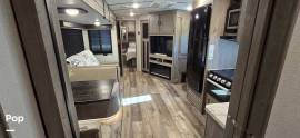 2021 Keystone Outback Ultra Lite 302UBH, $ 24,900