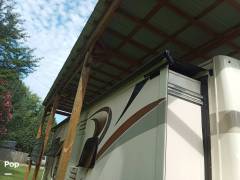 2017 Thor Motor Coach Hurricane 29M, $ 62,000
