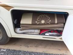 2017 Thor Motor Coach Hurricane 29M, $ 62,000