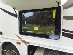 2017 Thor Motor Coach Hurricane 29M, $ 62,000