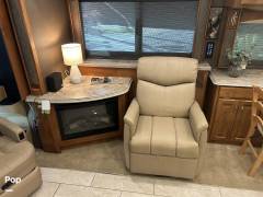 2018 Tiffin Phaeton 40IH, $ 218,000
