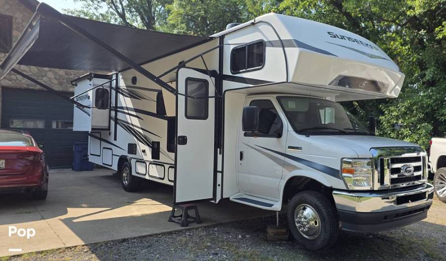 2022 Forest River Sunseeker 3010DS, $ 69,900