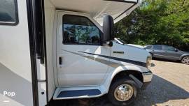 2022 Forest River Sunseeker 3010DS, $ 69,900