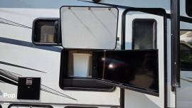 2022 Forest River Sunseeker 3010DS, $ 69,900