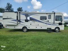 2016 Fleetwood Flair 31B, $ 44,000